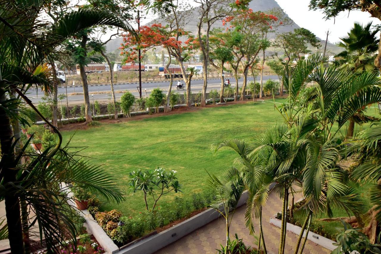 Caves County Resort ماليغاؤن المظهر الخارجي الصورة
